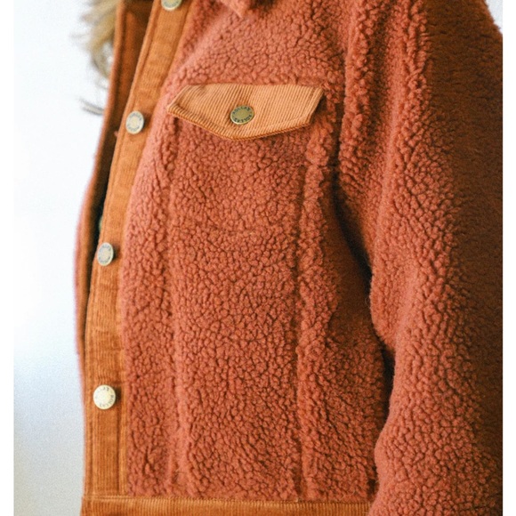 Rolla’s Chestnut Sherpa Trucker Jacket - Picture 3 of 5
